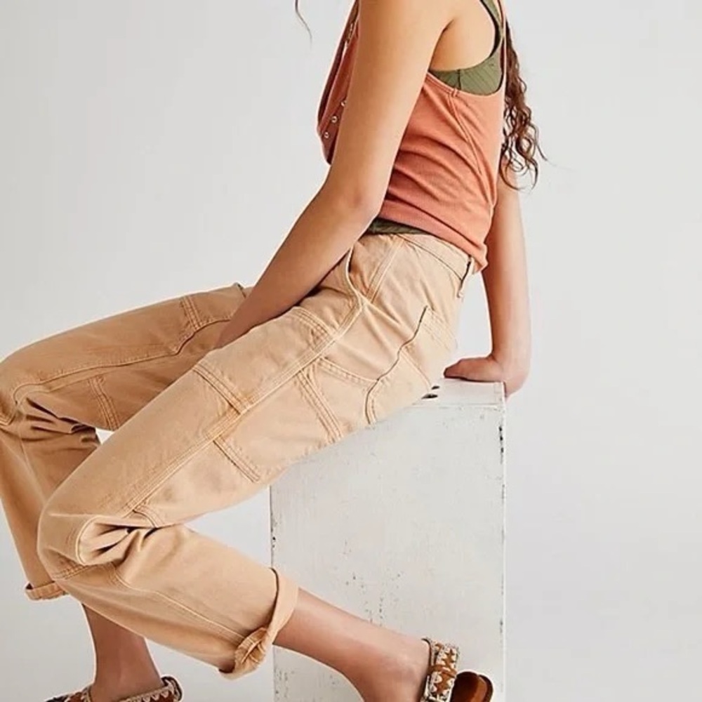 Free People Dover High-Rise Carpenter Jean .